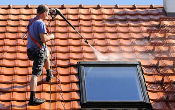 roof cleaning Leven
